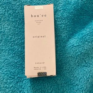 Riddle boujee body oil